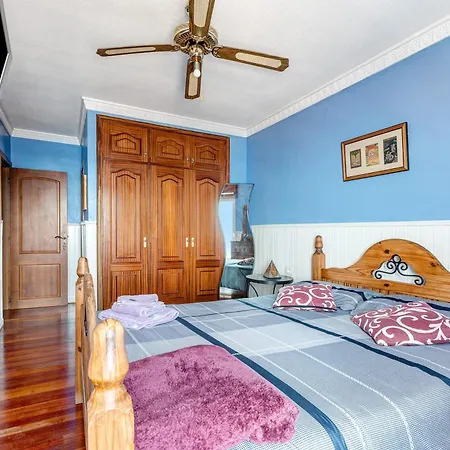 Apartment Beautiful 3 Bedroom Wifi Sea View