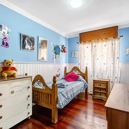 Beautiful 3 Bedroom Wifi Sea View 아파트